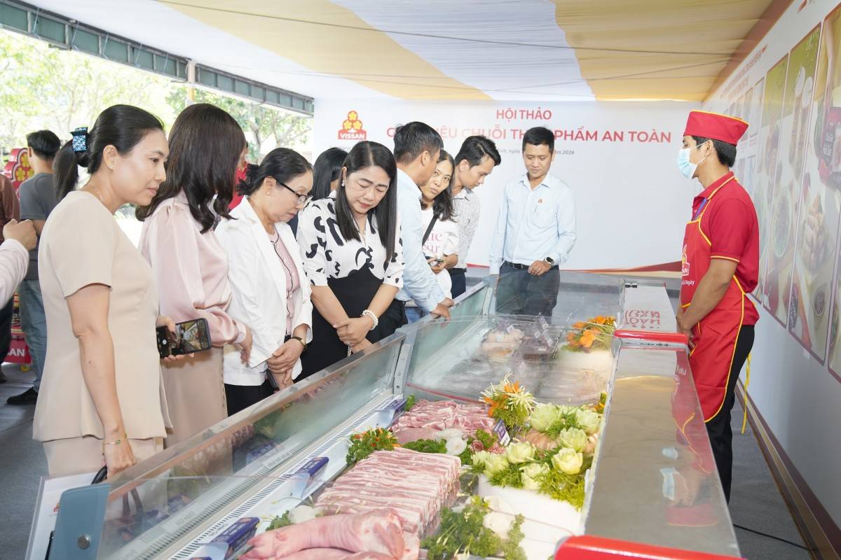 VISSAN giới thiệu “chuỗi thực phẩm an toàn” đến các trường học