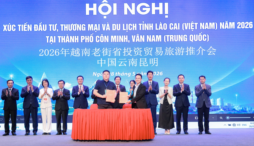 Lào Cai tổ chức hội nghị xúc tiến đầu tư tại Vân Nam, mở rộng hợp tác kinh tế biên giới