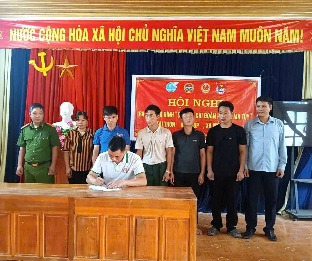Lào Cai phát huy vai trò tiên phong của đoàn thể tại thôn bản trong xây dựng mô hình không ma túy