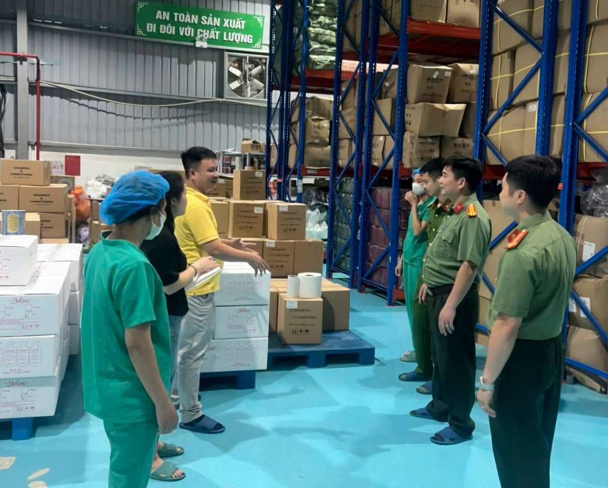 Phú Thọ nhân rộng mô hình “Doanh nghiệp an toàn về an ninh trật tự”