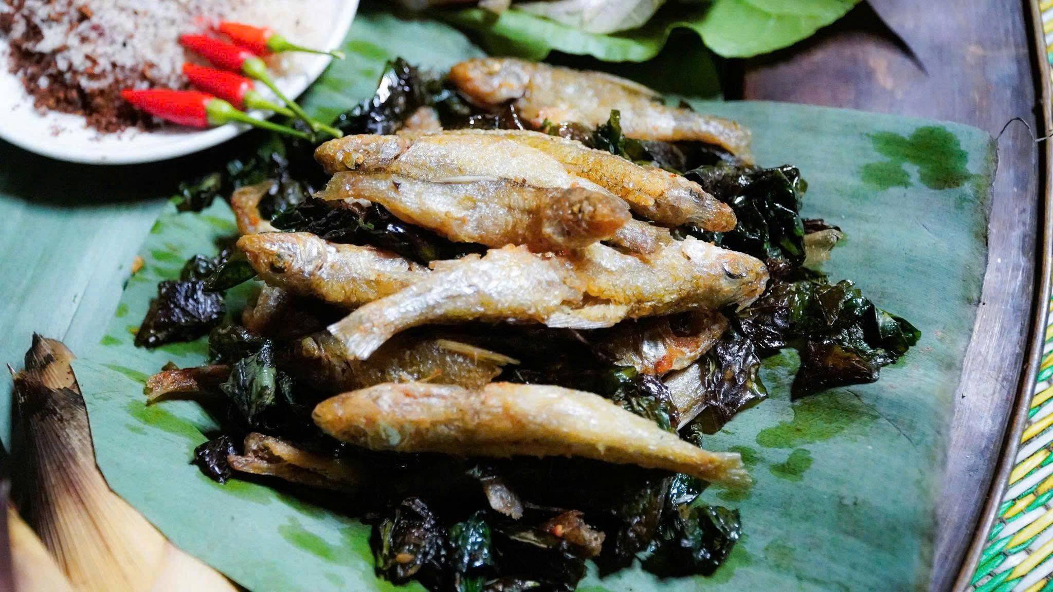 Mâm cơm mang đậm Hương vị của núi rừng và tình đất tình người của đồng Tày Làng Quạch, xã Mậu A