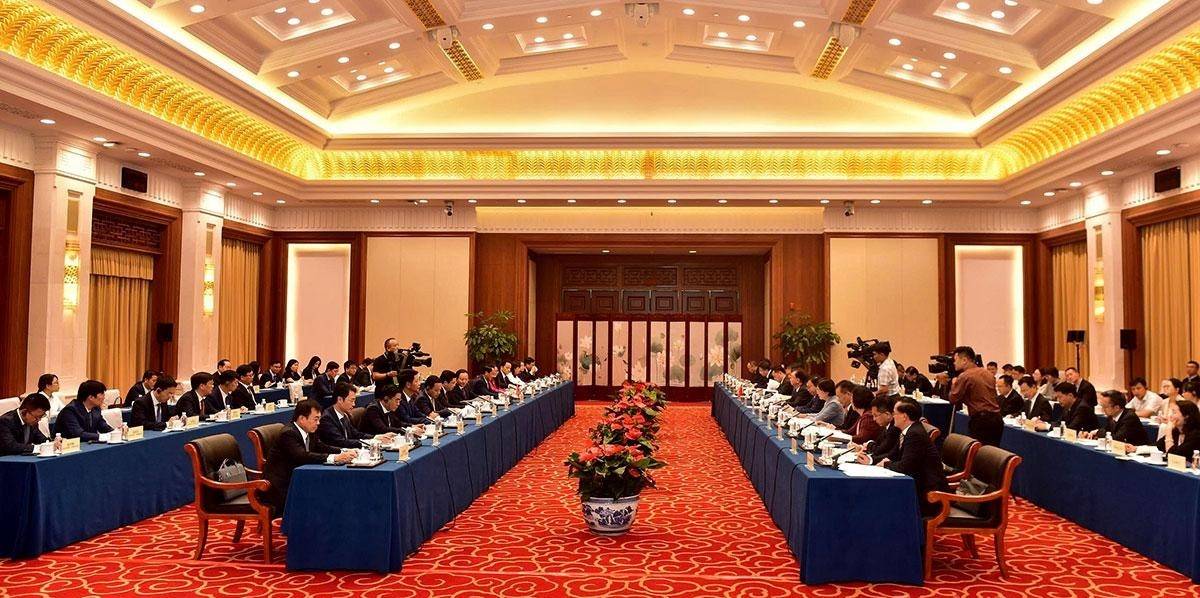 Tuyên Quang mở rộng kết nối thương mại và du lịch với tỉnh Vân Nam(Trung Quốc)