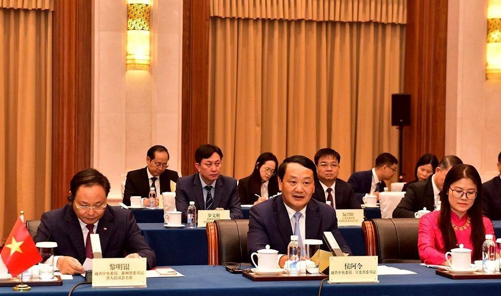 Tuyên Quang mở rộng kết nối thương mại và du lịch với tỉnh Vân Nam(Trung Quốc)