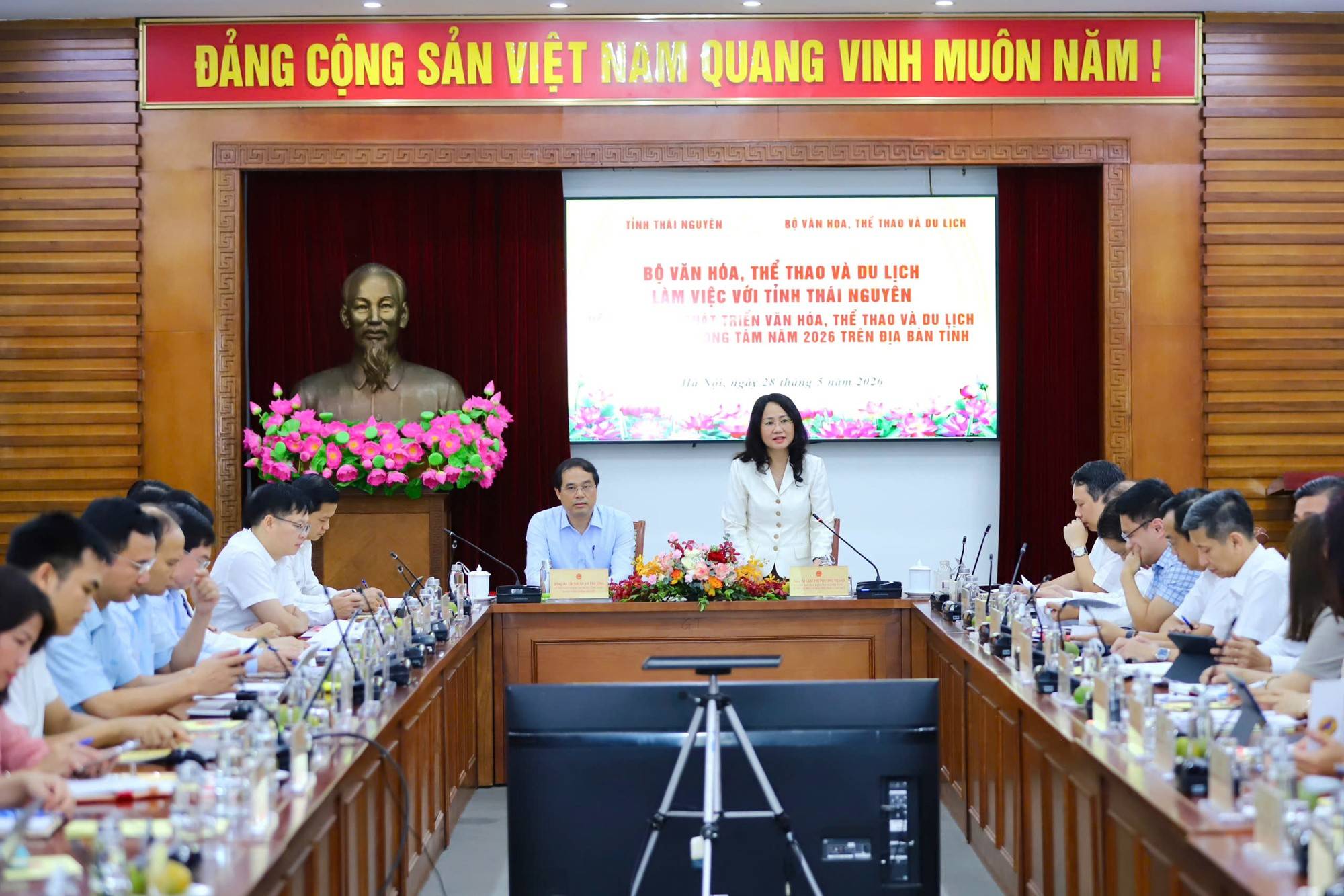 Xây dựng Thái Nguyên thành trung tâm văn hóa đặc sắc vùng Việt Bắc