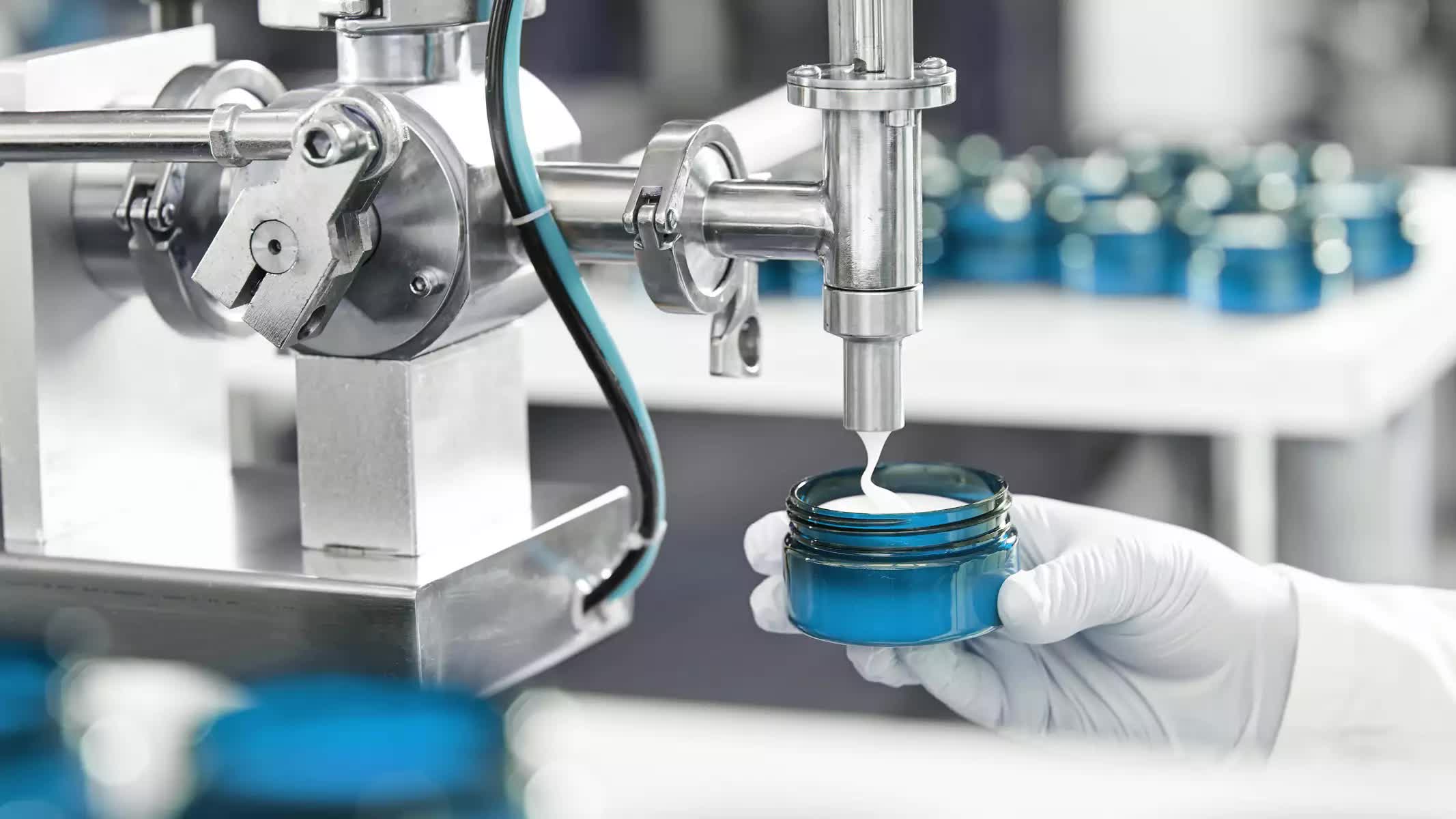Đề xuất siết chuẩn sản xuất mỹ phẩm theo CGMP, giảm chồng chéo thủ tục cấp phép