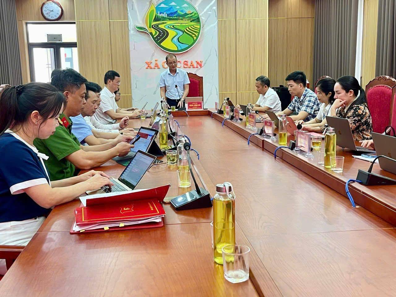 Ông Đặng Công Hải, Bí thư Đảng ủy xã Cốc San