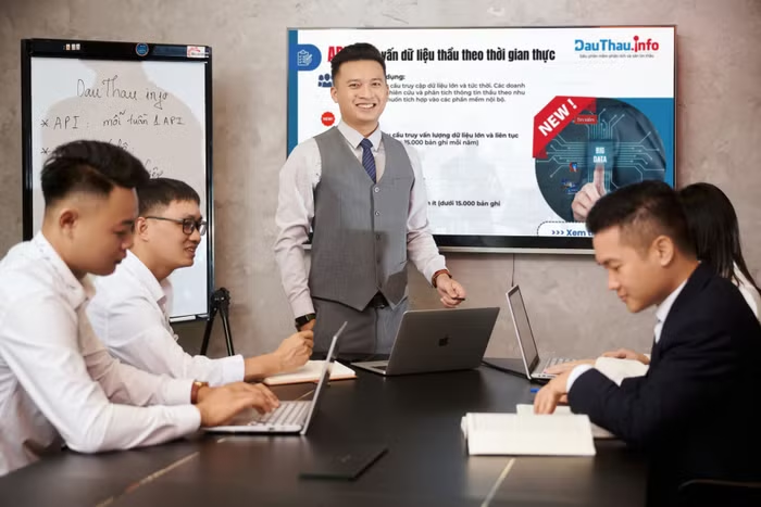 Ông Phạm Đức Tiến - Giám đốc Công ty cổ phần Hệ sinh thái Đấu Thầu (phường Hà Đông, Hà Nội). Ảnh: NVCC