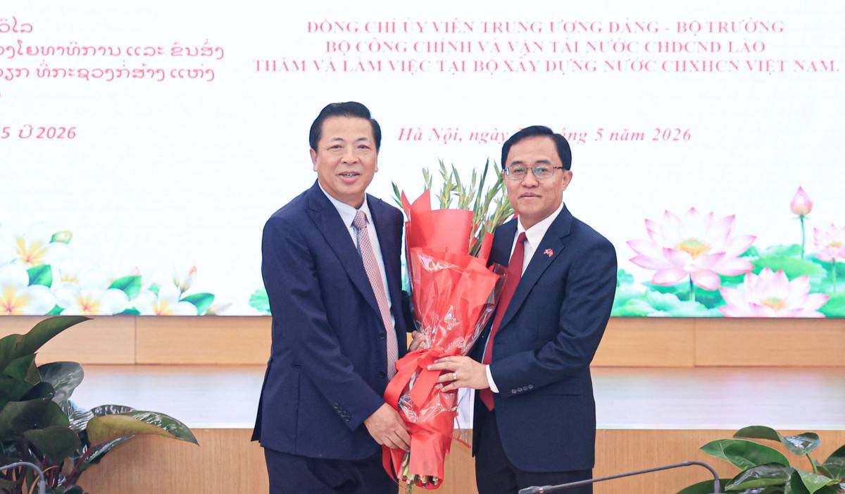 Việt Nam - Lào tăng tốc kết nối hạ tầng giao thông chiến lược toàn diện