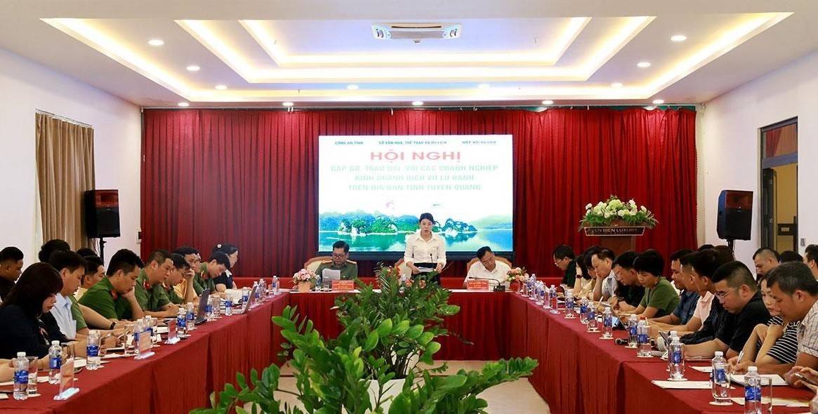 Tuyên Quang đối thoại doanh nghiệp lữ hành, nâng cao chất lượng và an toàn du lịch