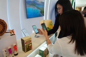 Hút dòng tiền chi tiêu từ du khách quốc tế ngay tại Đà Nẵng