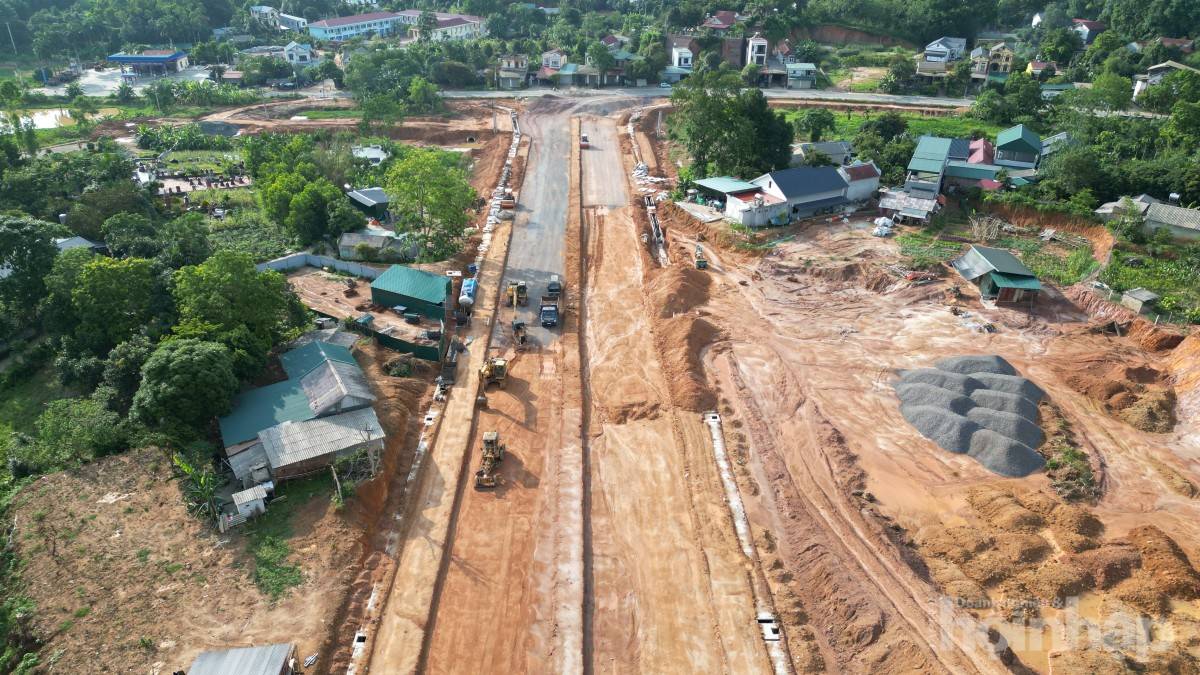 Phú Thọ: Doanh nghiệp nói vướng mặt bằng, địa phương nêu chậm bố trí vốn tại CCN Phú Hộ