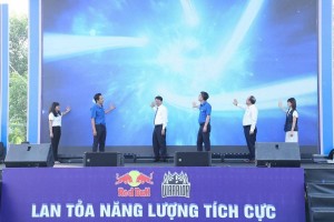 Hơn 2.000 thanh niên công nhân dự Ngày hội “Lan tỏa năng lượng tích cực” tại Phú Thọ