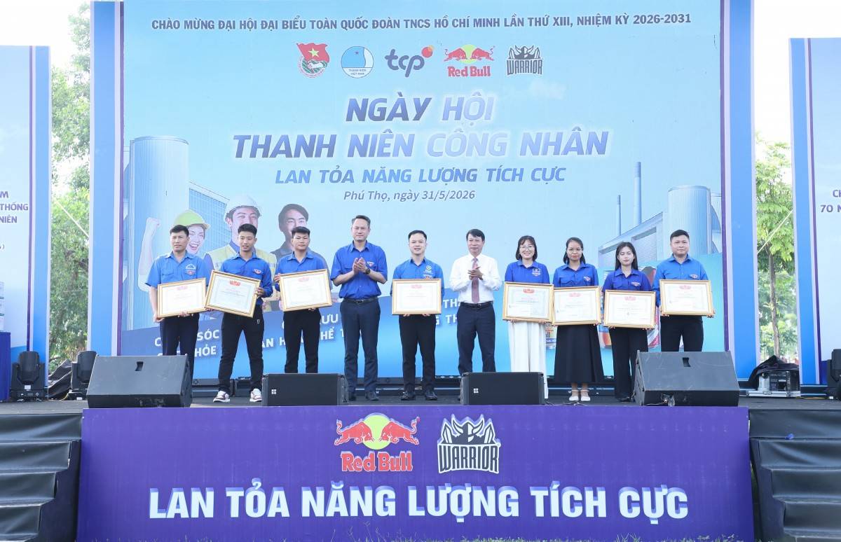 Hơn 2.000 thanh niên công nhân dự Ngày hội “Lan tỏa năng lượng tích cực” tại Phú Thọ