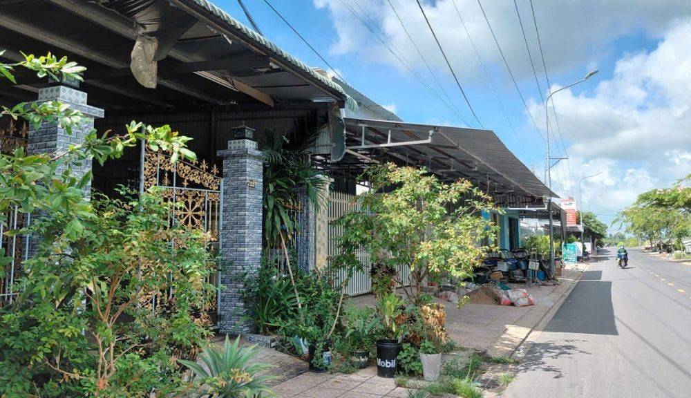 Chính phủ quy định HĐND cấp xã quyết định thành lập, sắp xếp, tổ chức lại, giải thể, đặt tên, đổi tên thôn, tổ dân phố trên địa bàn.