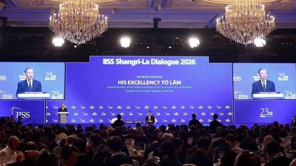 Tổng Bí thư, Chủ tịch nước Tô Lâm phát biểu dẫn đề tại Đối thoại Shangri-La lần thứ 23 và trả lời một số câu hỏi của đại biểu tham dự. (Ảnh: TTXVN)