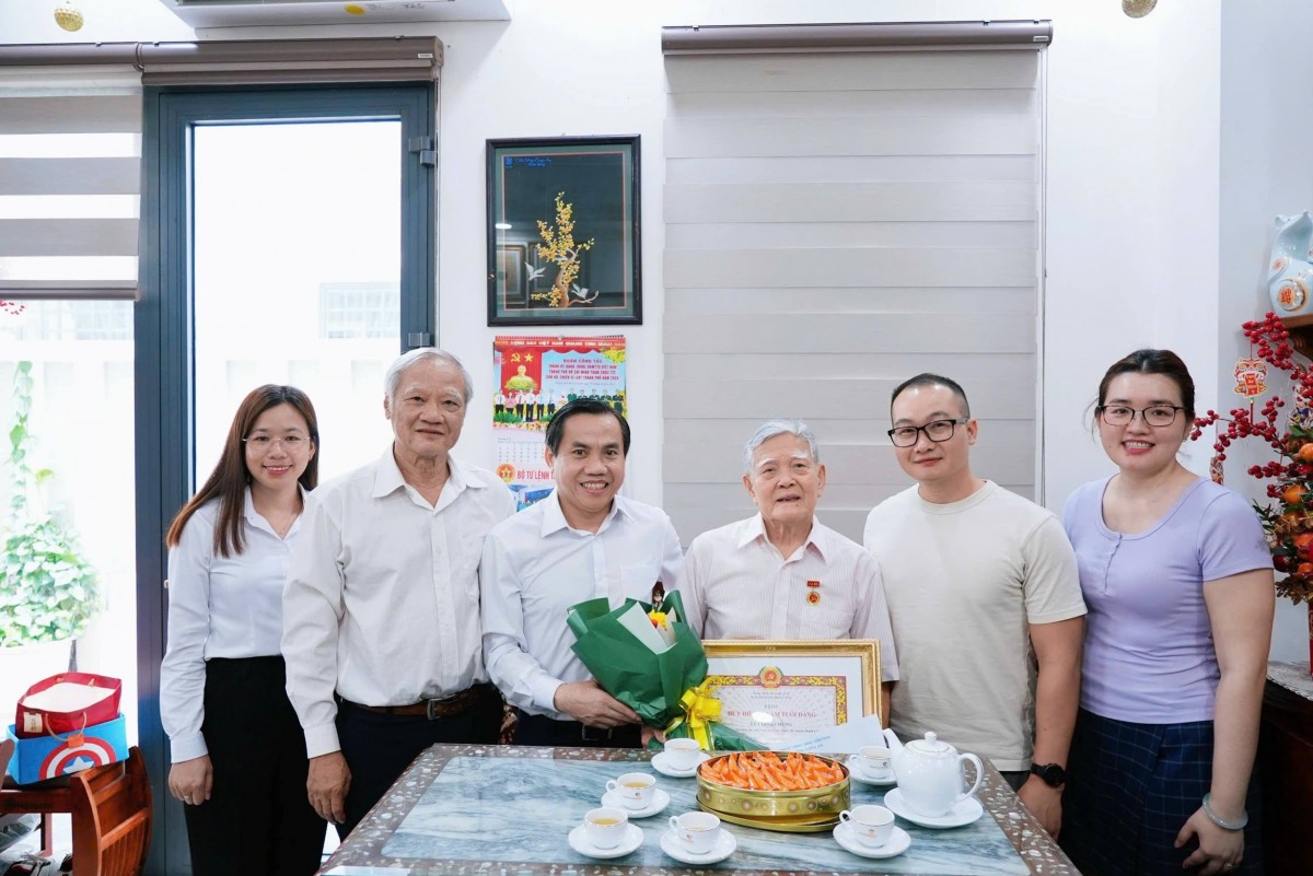 Phường Long An (Tây Ninh): Nỗ lực xây dựng địa phương hạnh phúc, lấy người dân làm trung tâm phục vụ