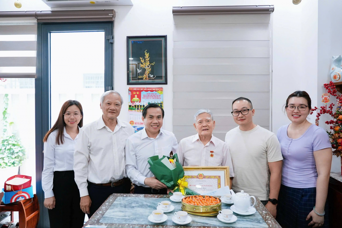 Phường Long An (Tây Ninh): Nỗ lực xây dựng địa phương hạnh phúc, lấy người dân làm trung tâm phục vụ
