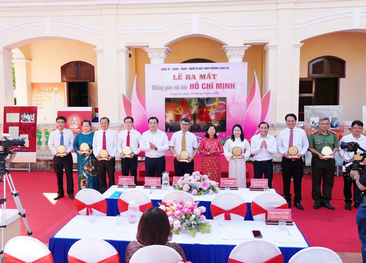Phường Long An (Tây Ninh): Nỗ lực xây dựng địa phương hạnh phúc, lấy người dân làm trung tâm phục vụ