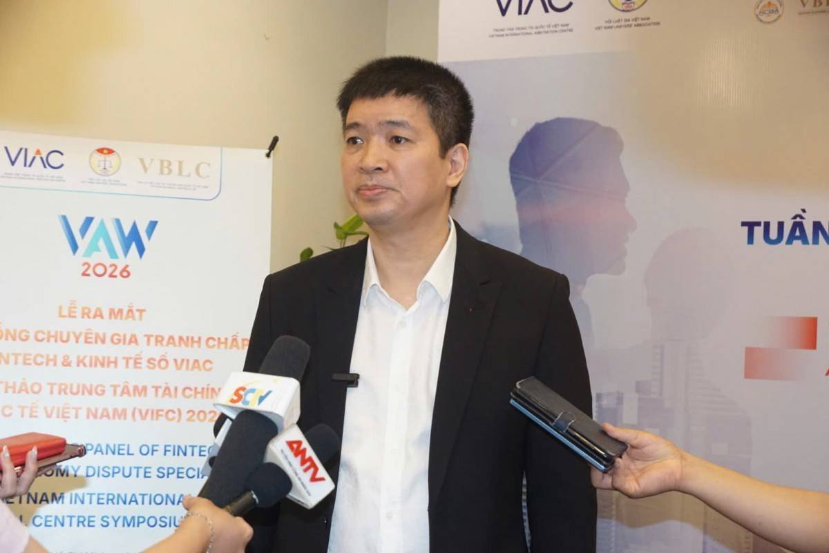 Ông Phan Đức Trung: “Muốn thu hút dòng vốn quốc tế, trước hết phải có cơ chế giải quyết tranh chấp hiệu quả”
