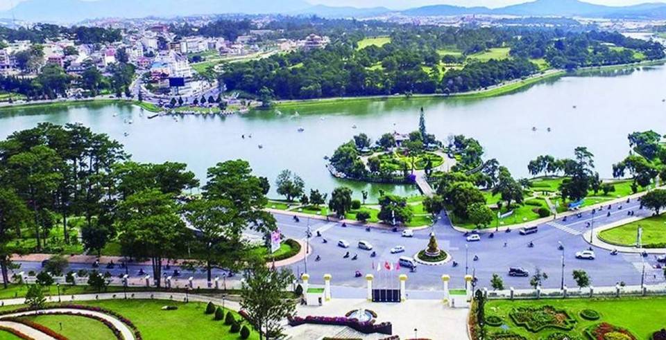 Lâm Đồng: Doanh nghiệp thành lập mới tăng mạnh,  du lịch tiếp tục là điểm sáng