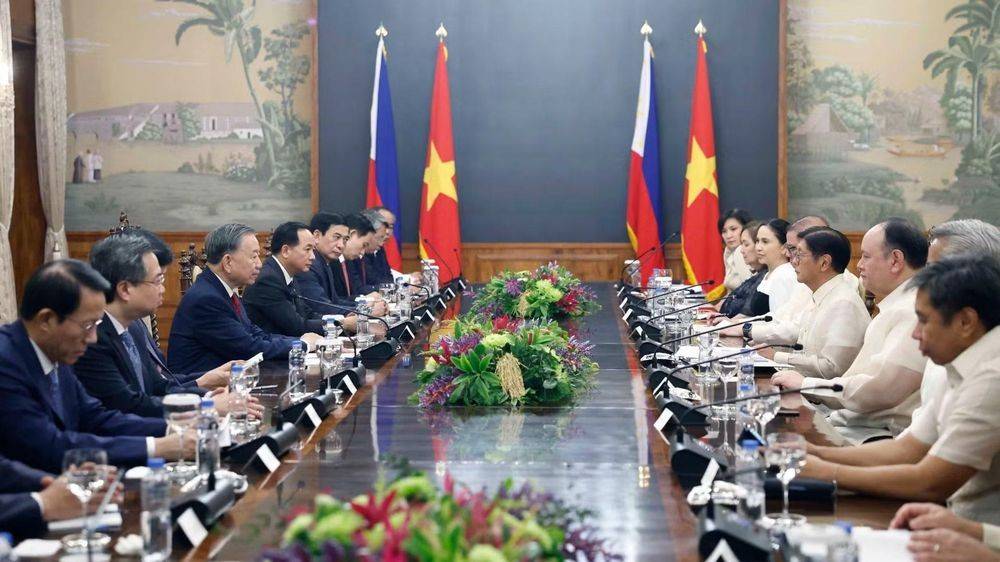 Việt Nam - Philippines nâng cấp quan hệ lên Đối tác Chiến lược Tăng cường