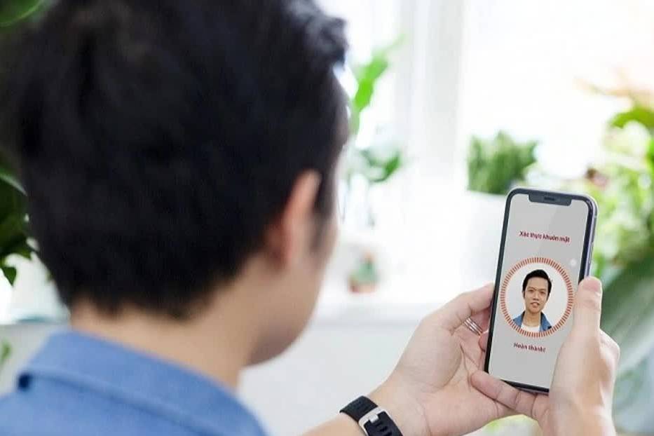 Người dùng di động sẽ phải xác thực khuôn mặt khi đổi điện thoại từ 15/6