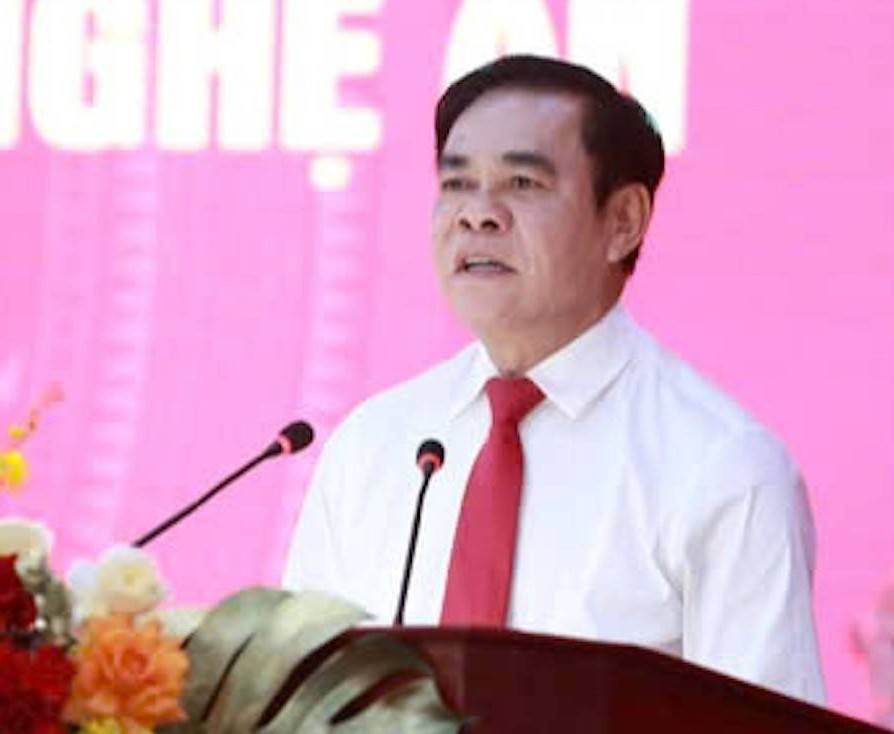 Chủ tịch tỉnh Nghệ An: Kỳ vọng rất lớn đối với một cán bộ trưởng thành từ thực tiễn, có năng lực quản lý, điều hành và tư duy đổi mới