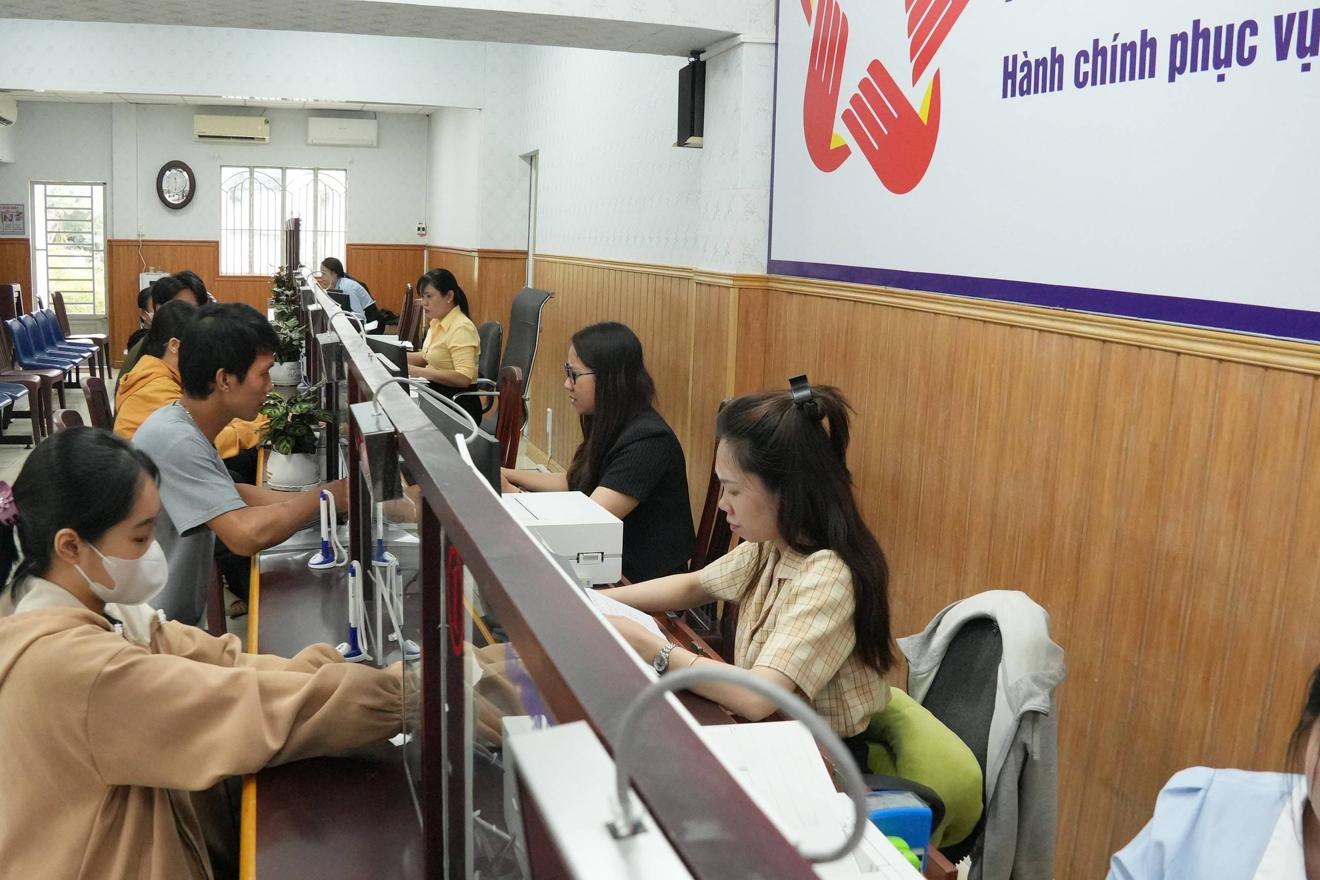Hà Tĩnh quyết liệt cắt giảm thủ tục hành chính, tạo thuận lợi cho người dân và doanh nghiệp