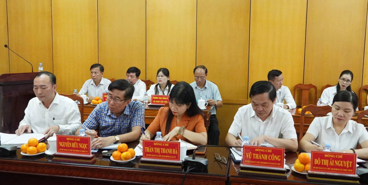 Quảng Trị yêu cầu đẩy mạnh chuyển đổi số, phát triển nông nghiệp công nghệ cao ở cơ sở