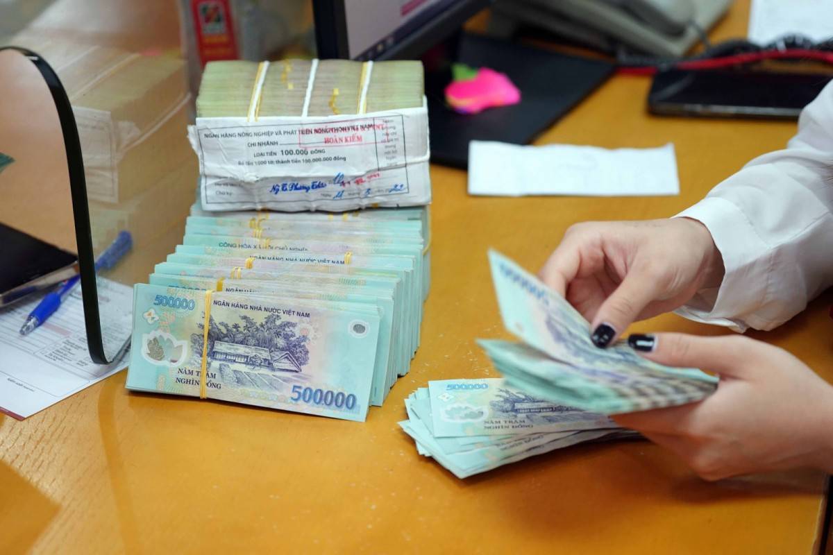 Lãi suất ngân hàng ngày 7/8/2026: Nhiều nơi vượt 8%, cơ hội gửi tiền