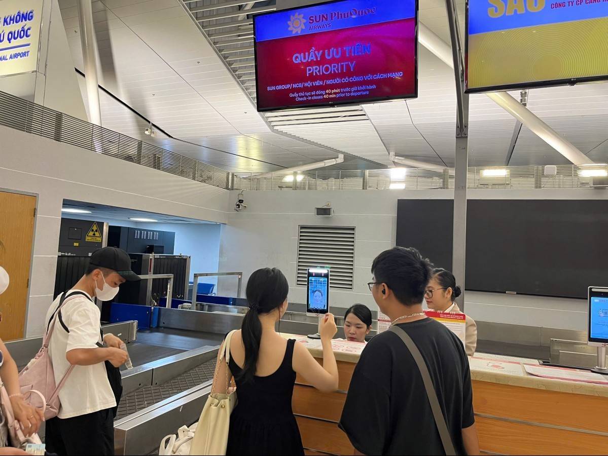 Sun Group triển khai Sun Express - trải nghiệm thủ tục an ninh và lên tàu bay không chạm tại Cảng HKQT Phú Quốc