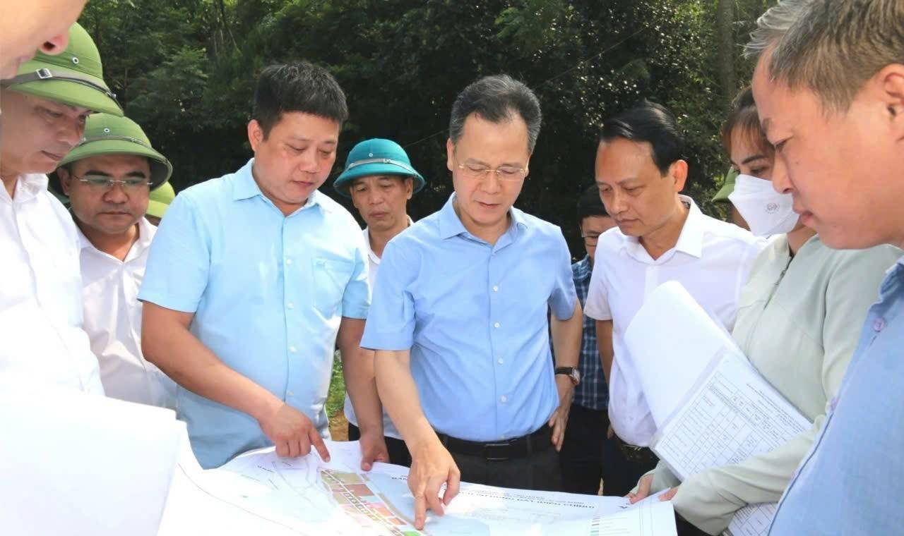 Lào Cai tháo gỡ điểm nghẽn đầu tư công, thúc đẩy phát triển vùng động lực khu vực phía Nam của tỉnh