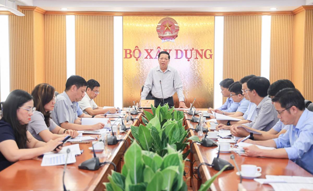 Bộ trưởng Bộ Xây dựng Trần Hồng Minh: Quyết tâm hoàn thành mở rộng cao tốc Bắc - Nam vào 2030
