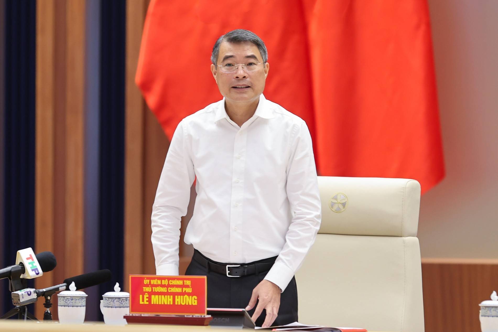 Thủ tướng Lê Minh Hưng: Công khai tiến độ xử lý nhiệm vụ của từng bộ, ngành trên Cổng Thông tin điện tử Chính phủ.