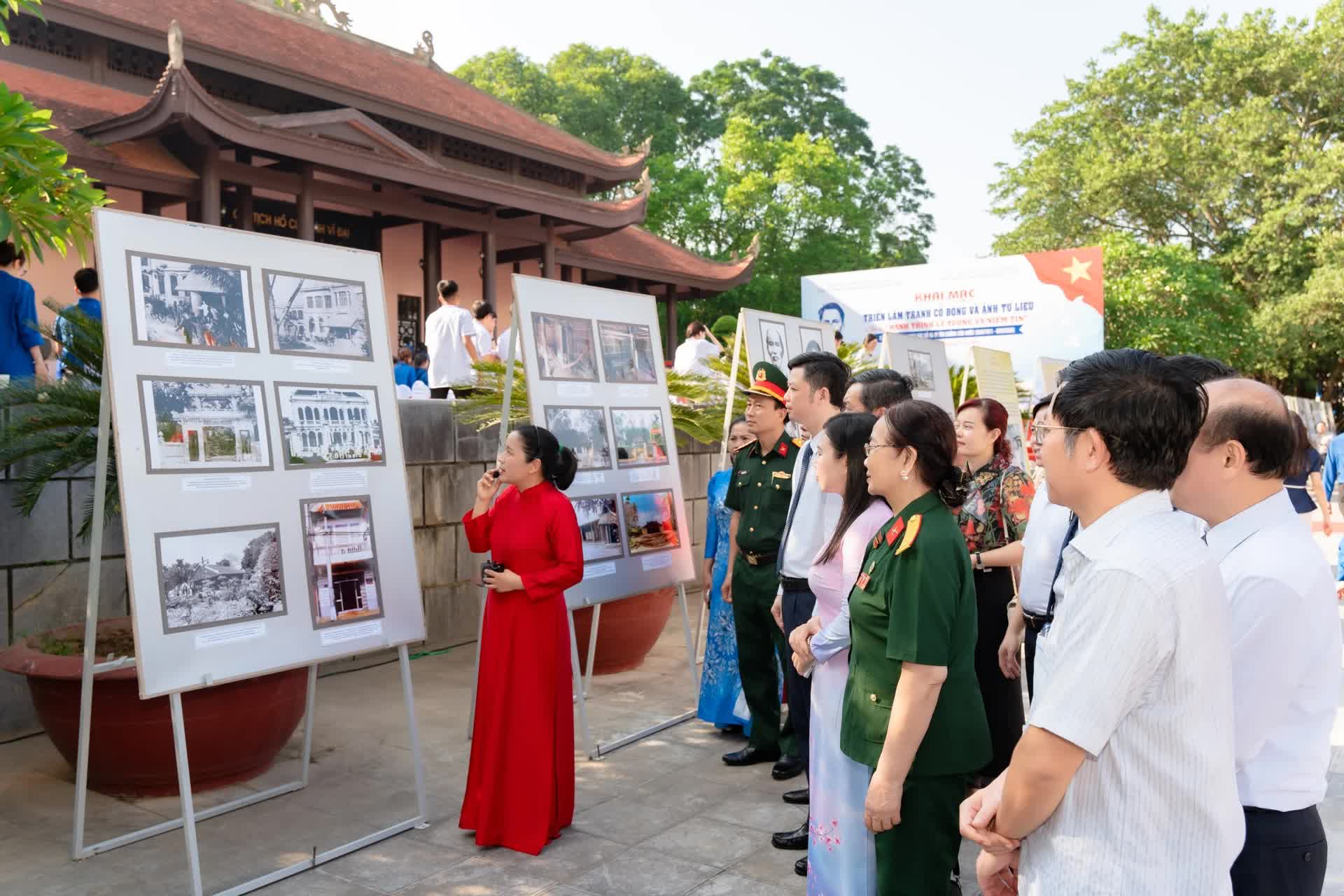 Thanh Hóa: Hàng nghìn lượt người tham quan triển lãm hình ảnh, tư liệu về Bác Hồ