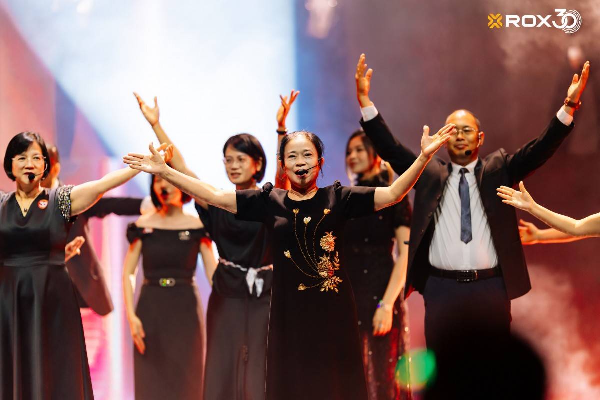 Bình minh đẹp nhất trên hành trình 30 năm của ROX Group