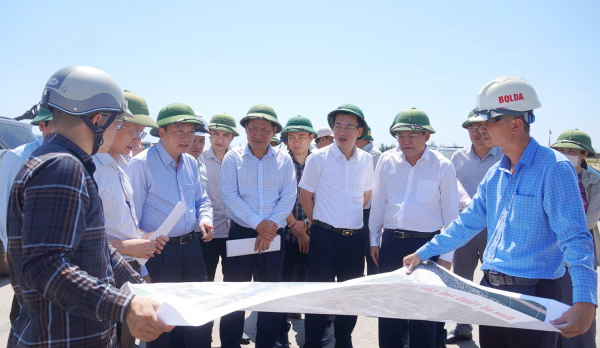 Quảng Trị đẩy nhanh tiến độ các dự án giao thông trọng điểm