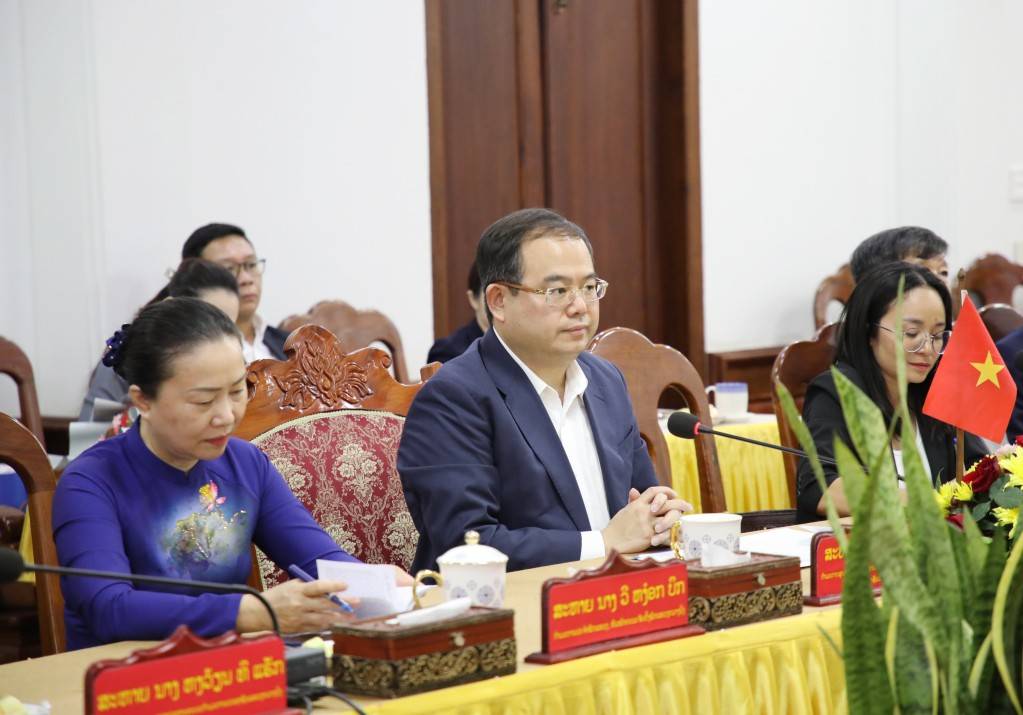 Đồng chí Quản Minh Cường, Ủy viên Trung ương Đảng, Bí thư Tỉnh ủy, Trưởng Đoàn ĐBQH tỉnh Quảng Ninh, phát biểu tại cuộc hội kiến.