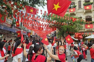 Công đoàn đề xuất tăng nghỉ lễ Quốc khánh lên 4 ngày