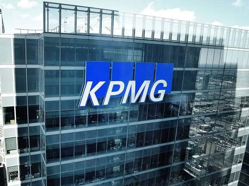 Australia cân nhắc siết hợp đồng công với KPMG giữa bê bối kiểm toán và làn sóng tháo chạy nhân sự