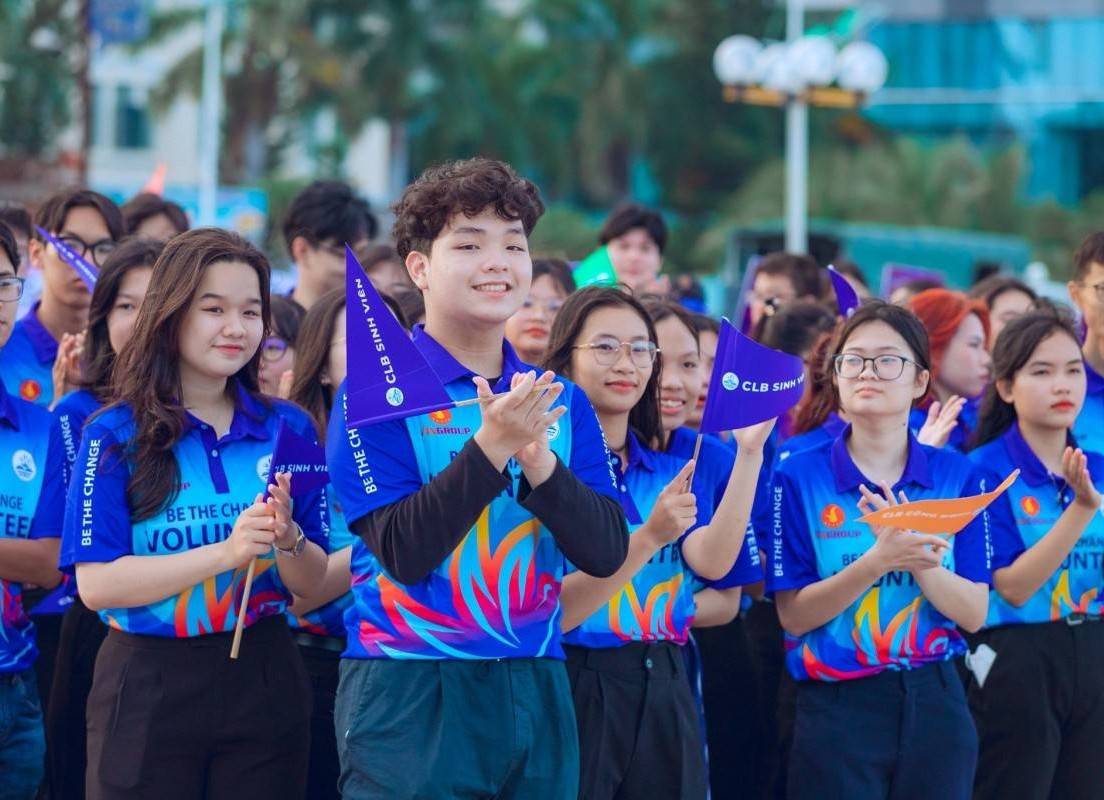 Chương trình Người dân Khánh Hòa nói tiếng Anh trở thành mô hình cộng đồng tiếng Anh lớn nhất Việt Nam