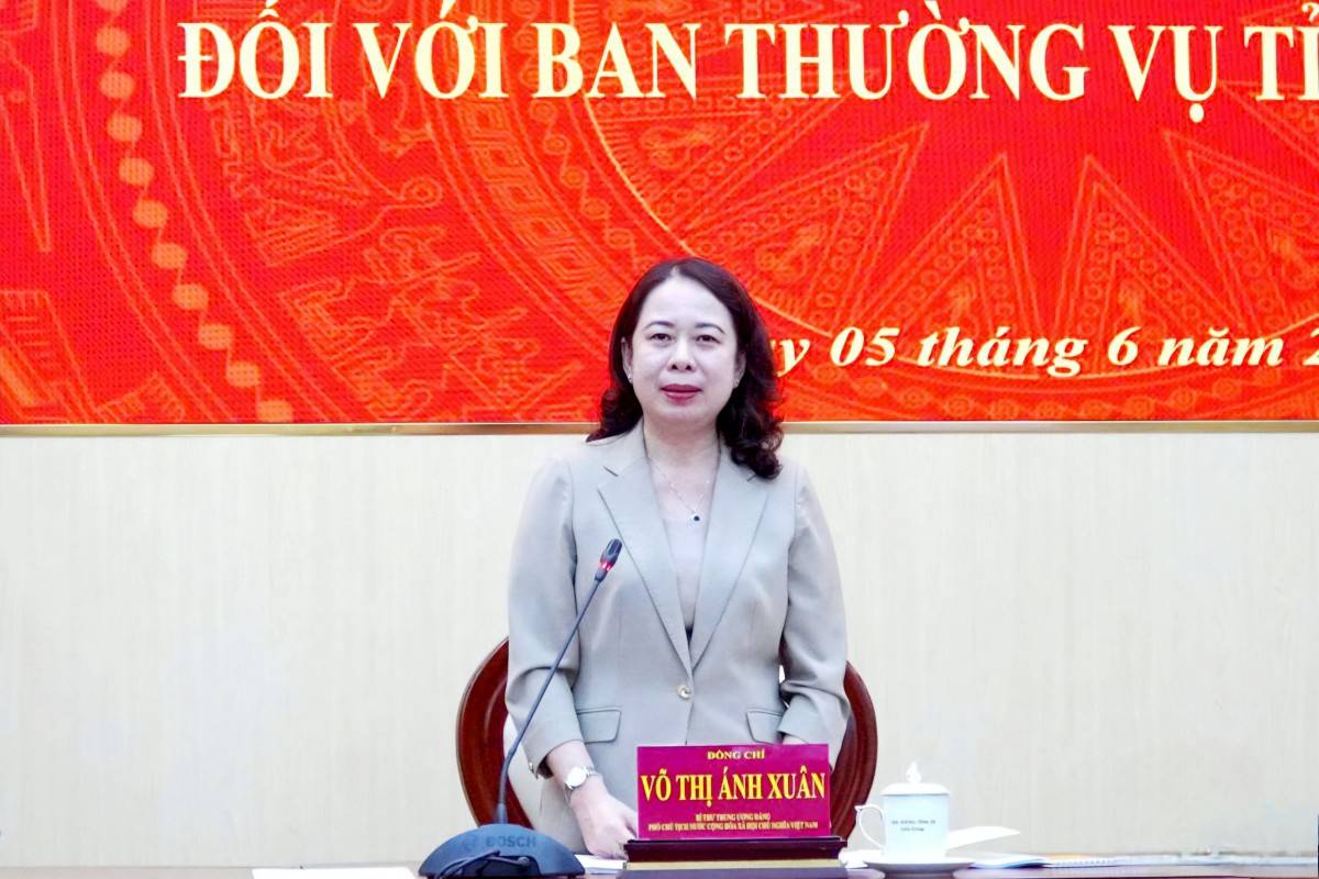 Phó Chủ tịch nước: Doanh nghiệp dẫn dắt sẽ tạo động lực tăng trưởng mới cho Sơn La
