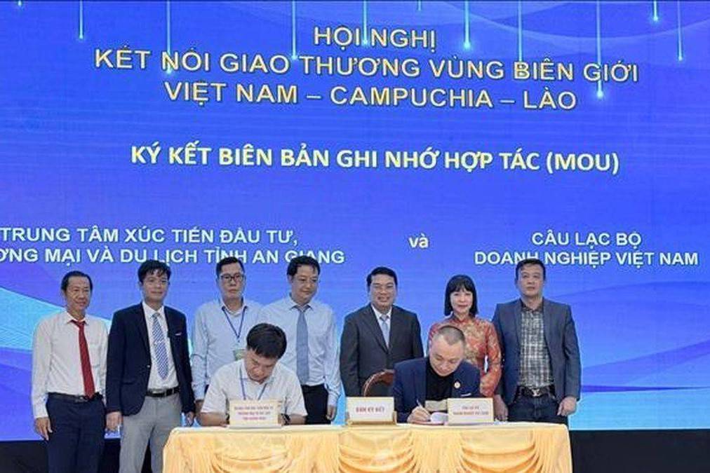 Việt Nam - Campuchia - Lào thúc đẩy liên kết thương mại biên giới, mở rộng chuỗi cung ứng khu vực