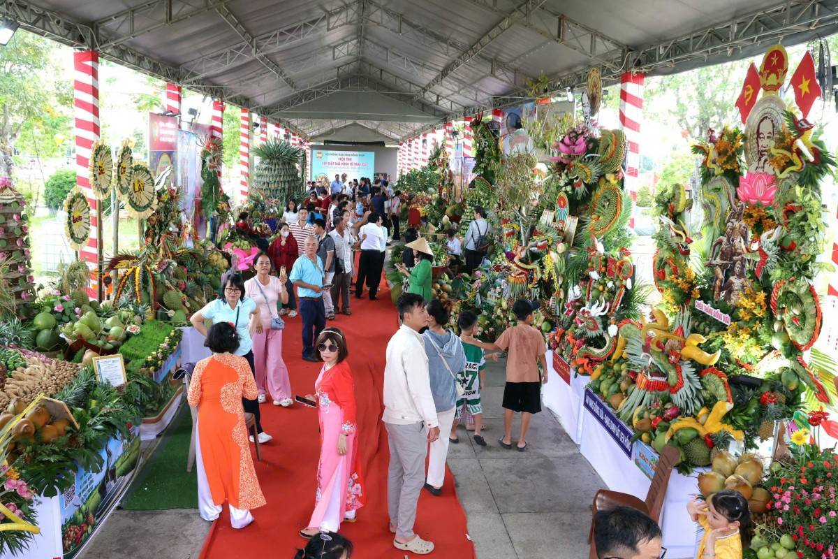 Chủ tịch Đồng Tháp Phạm Thành Ngại: “Sau lễ hội là lời giải để người nông dân sống khá hơn từ chính mảnh đất của mình”
