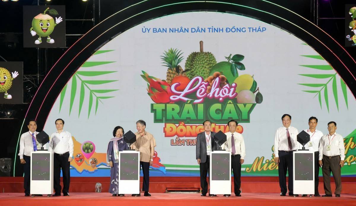 Chủ tịch Đồng Tháp Phạm Thành Ngại: “Sau lễ hội là lời giải để người nông dân sống khá hơn từ chính mảnh đất của mình”