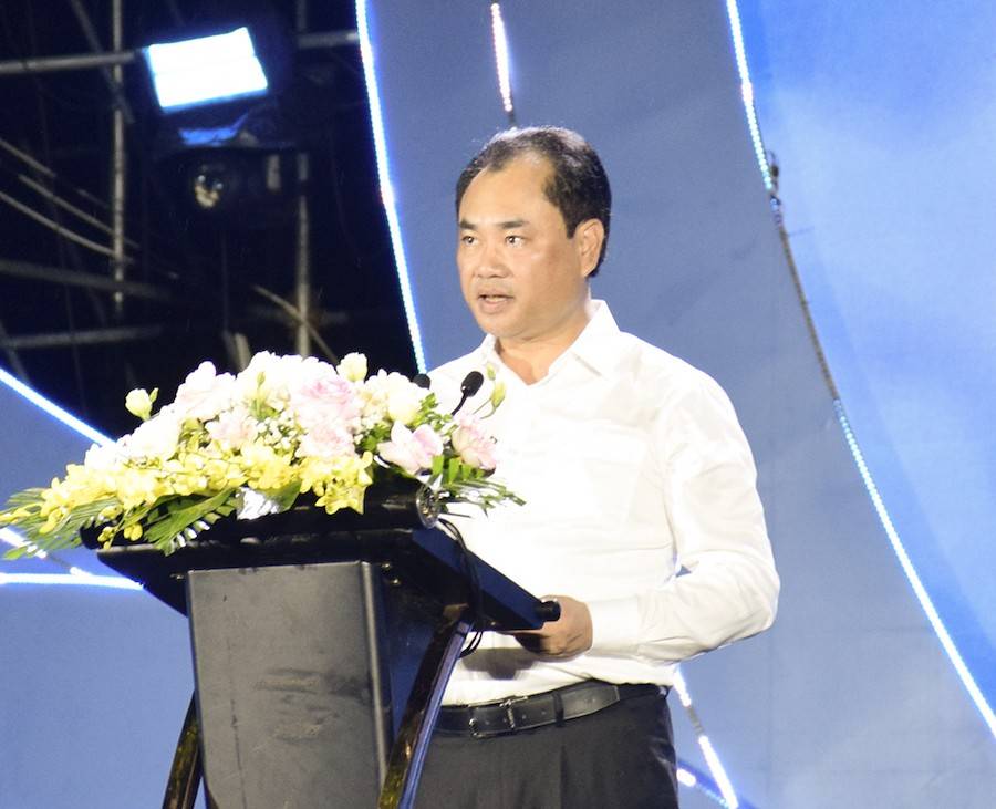 Bộ trưởng Bộ Nông nghiệp và Môi trường Trịnh Việt Hùng 