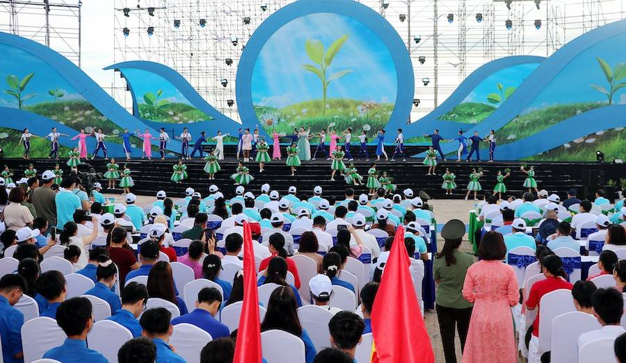 Ủy ban Trung ương Mặt trận Tổ quốc Việt Nam phối hợp với Bộ Nông nghiệp và Môi trường, UBND tỉnh Nghệ An tổ chức Lễ phát động quốc gia hưởng ứng Ngày Môi trường thế giới (05/6), Ngày Đại dương thế giới (08/6), Tháng hành động vì môi trường và Tuần lễ Biển