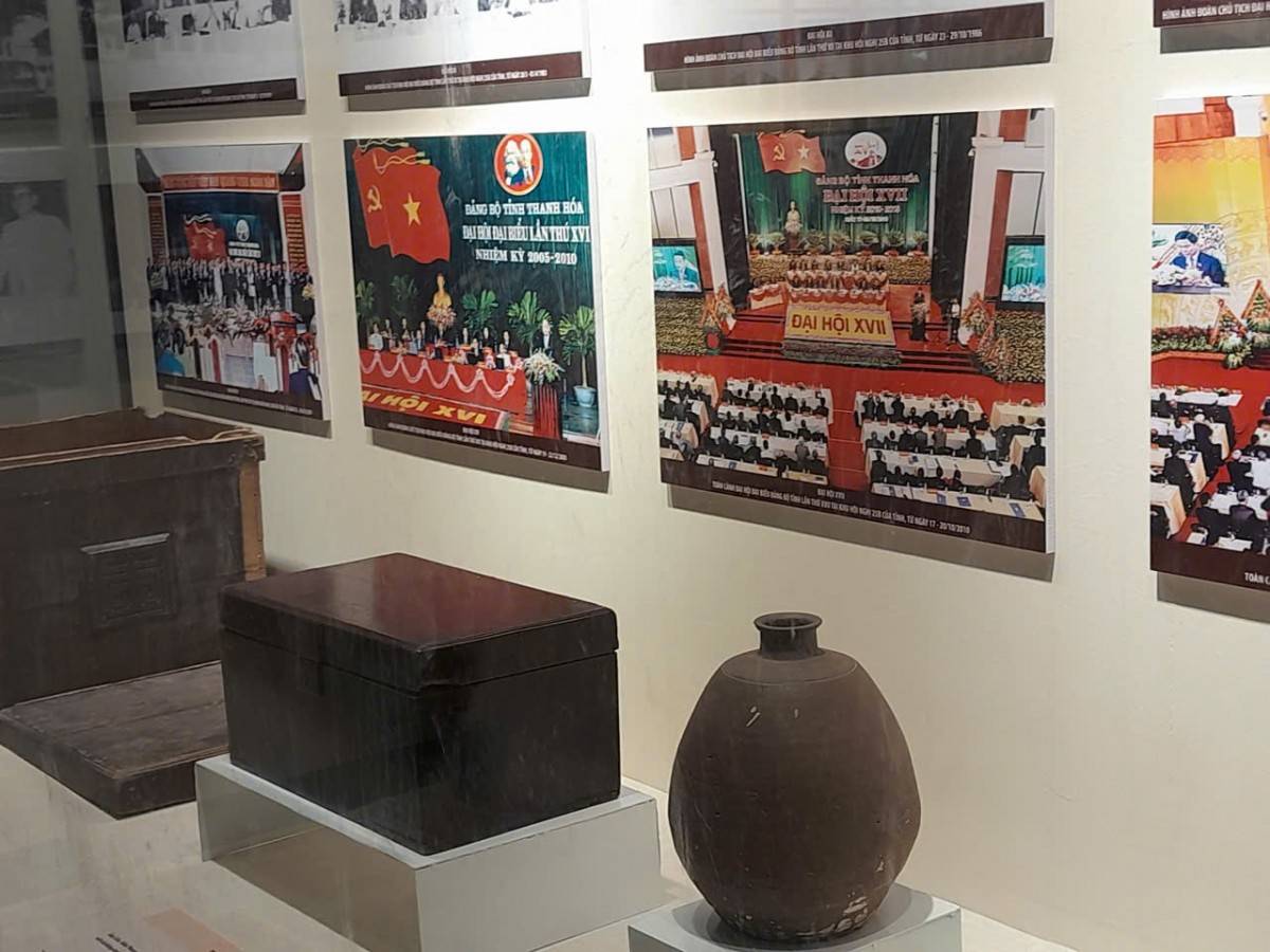 Thanh Hóa: Đưa phóng viên báo chí đi tác nghiệp tại “địa chỉ đỏ” di tích cách mạng Yên Trường