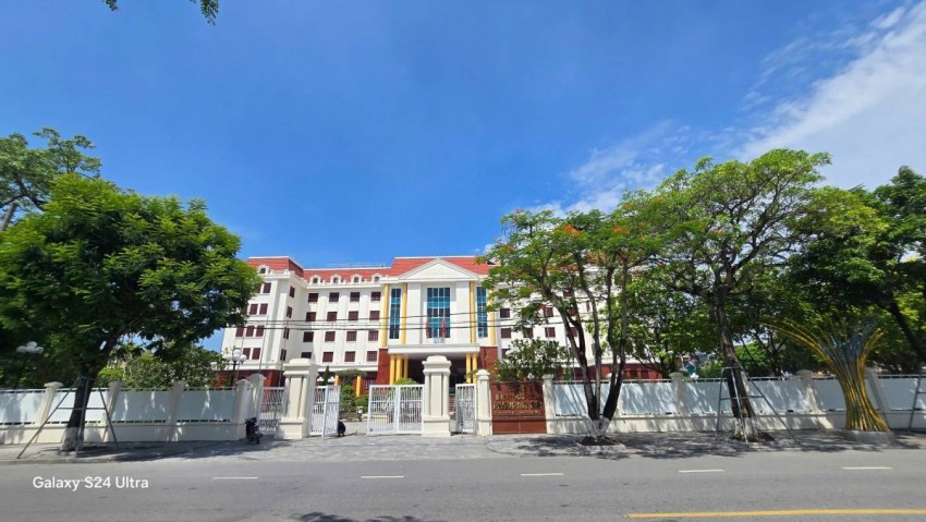 bộ máy Đảng ủy, HĐND và UBND phường Thái Bình đã chính thức chuyển về hoạt động tại trụ sở Tỉnh ủy Thái Bình cũ