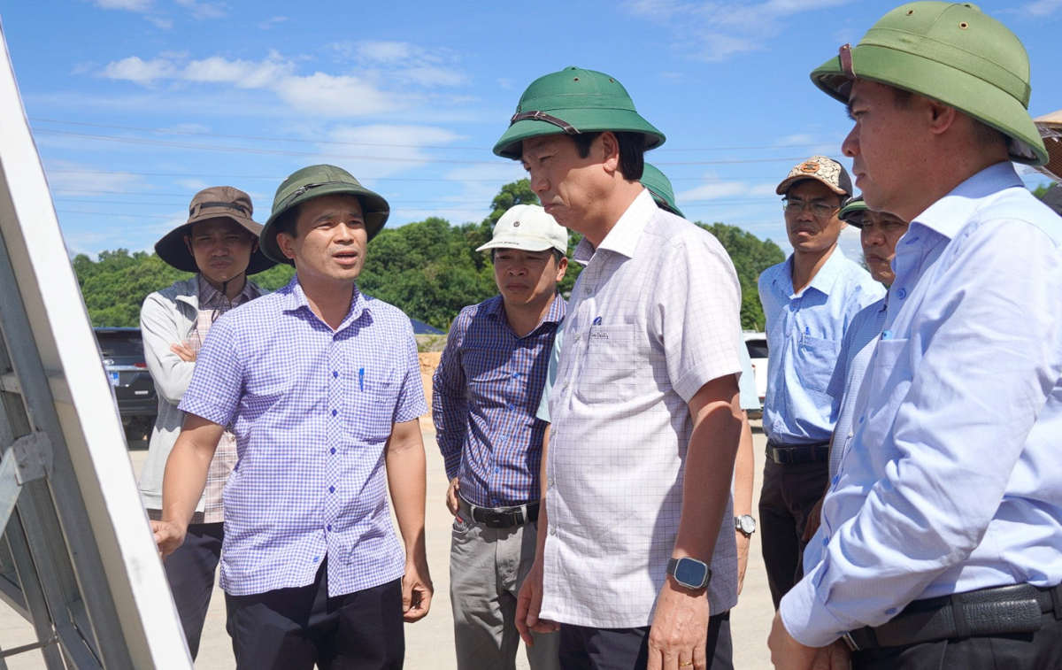 Quảng Trị: Tăng ca, tăng kíp đảm bảo tiến độ thi công các công trình giao thông trọng điểm
